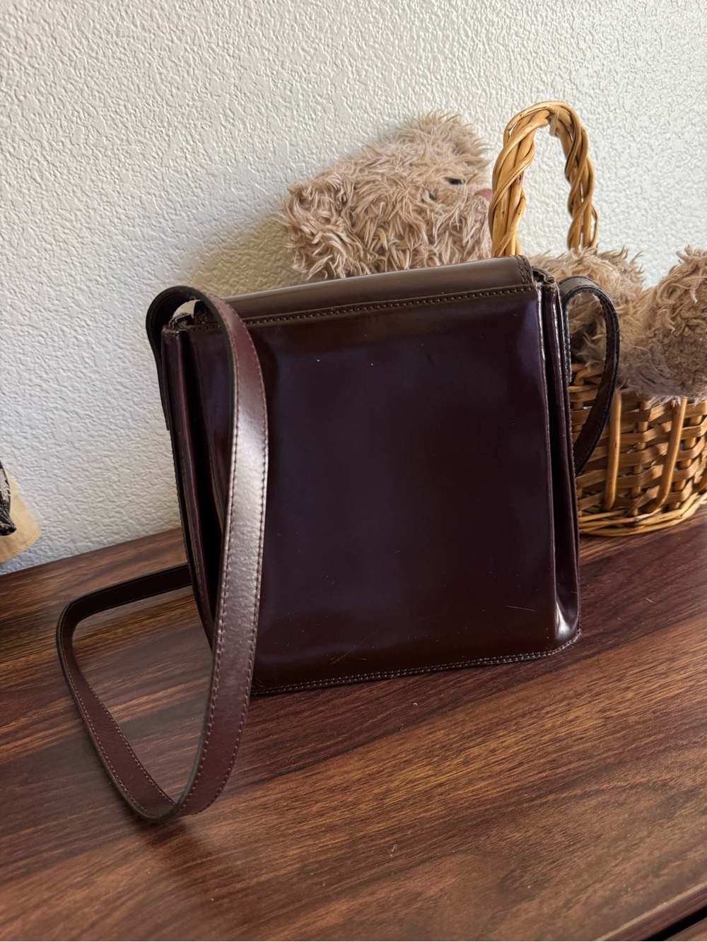 Cristian Italian leather  Dark Brown Leather Shoulder Bag with Gold Hardware - Picture 4 of 4